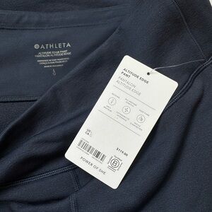 Athleta Altitude Edge Fleece Lined High Rise Winter Workout Pant Navy L New